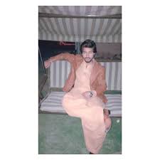 Islam Khan On Instagram اساں ب از کھیڈائے ہن تلیاں تے توں ساکوں چ ڑیاں مار نہ س مجھیں In 2020 With Images Fashion Pictures Style Instagram