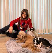 Thank you Austin for your energy and love last night ♥️ Texas, are you  ready to keep dancing with me all weekend!? 💃🏻 #MagicSummerTour