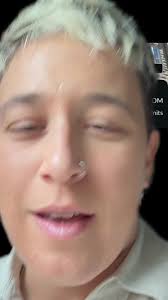 Big head coming through. Follow up to yesterdays post about the really bad  realtor who didn’t want to show me a building because of small rooms.  #realestate #realtor #chicagorealestate