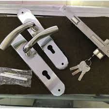 Dari arah luar dapat dibuka dengan koin (untuk keadaan emergency) dan dari dalam menggunakan knob Handle Pintu Kamar Tidur Set Stainles Hendel Paket Komplit Bisa Cod Gagang Pintu Kamar Satu Set Shopee Indonesia