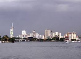 Hi/low, realfeel®, precip, radar, & everything you need to be ready for the day, commute, and weekend! Lagos The Skyscraper Center