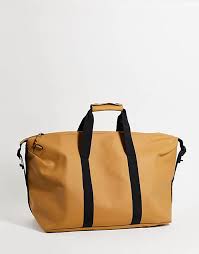 7 ℗ 2020 universal music ubetoo Rains 1320 Weekender Tasche In Khaki Asos