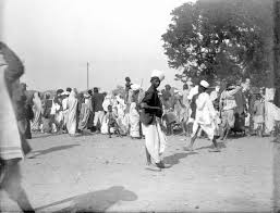 100 Year Old Rare Photos Of British India