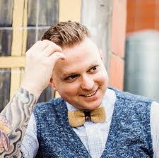 Ted Sweeney's Instagram, Twitter & Facebook