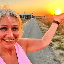 Hi, are there any local taxi drivers that do a collection early hours of  morning from Stanstead Airport? Would be 3 passengers with 3 cases. PM me  so I can provide details