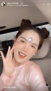 Ai làm lại Ngọc Trinh: Fan bảo mặc đồ bà ba là chơi liền, hoá tiểu thư Trà  Vinh làm loạn cả trung tâm thương mại