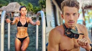 Check spelling or type a new query. Alix De Koh Lanta Pose Topless Pour Mathieu La Perle C Est Toi Tele 7sur7 Be