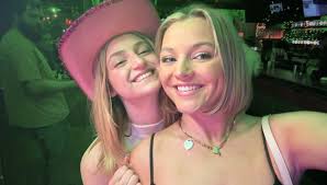 Room for rent in east Austin house