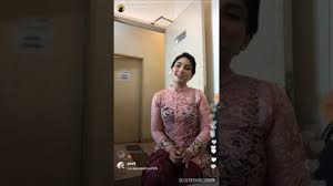 Didakwa tolak permintaan peminat untuk bergambar, fasha sandha dikecam berlagak. Download Instagram Live With Fasha Sandha Daily Movies Hub
