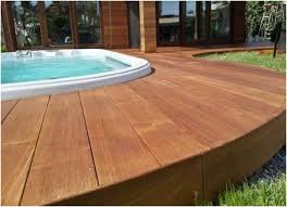 Retro runder spiegel mit holzumrandung sehr gut erhalten wie neu maße anleitung herzlichen glückwunsch zu ihrem neuen whirlpool design und fertigung wir sehen unsere. Pool Deck Aus Holz Oder Wpc Tipps Und Gestaltungsmoglichkeiten Neu Haus Designs Poolumrandung Holz Pool Deck Ideen Lauben Terrasse