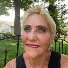 Donna Storey (donnaslot22)