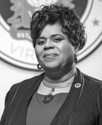 Nicole Marston's Instagram, Twitter & Facebook