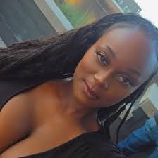 Humans of Tumblr added a new photo.