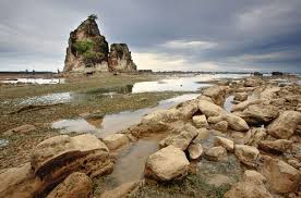 Berlibur di desa sawarna yang banyak memiliki tempat wisata menarik pastinya akan menjadi pengalaman yang tak terlupakan. Pantai Sawarna Pesona Wisata Yang Memukau