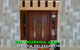 Pintu single biasa di gunakan untuk ruangan kamar,bisa juga untuk pintu utama depan,tapi di 6.pintu jenis kayu jati oven ukuran standar tinggi185/210cm lebar 60/80cmrp.8.000.000. Jual Daun Pintu Minimalis Kusen Daun Jendela Kayu Meranti Oven Di Lapak Pd Kurnia Jaya Bukalapak