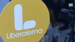 This was a temporary logo, to bridge the old and new, until a new visual identity was developed. Sprickan Inom Liberalerna Studio Ett Sveriges Radio