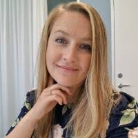 100+ "Emma Mark" profiles