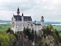 We caught the train to fussen then it is a local bus to neuschwanstein castle. Neuschwanstein Castle Where Fairy Tales Are Made Bunnik Tours