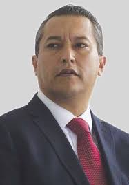 Le diagnostican cáncer a Lujambio