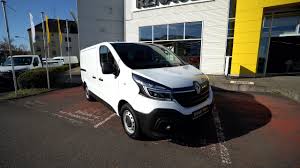 The renault trafic is a light commercial van produced by the french automaker renault since 1980. Renault Trafic 2021 L1h1 Komplette Beschreibung Und Innen Und Aussenansicht Youtube