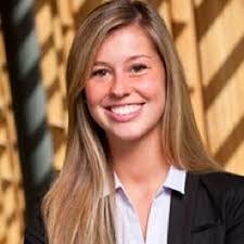 Mariah Cummings's Instagram, Twitter & Facebook