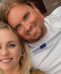 Krystal Frazier's Instagram, Twitter & Facebook