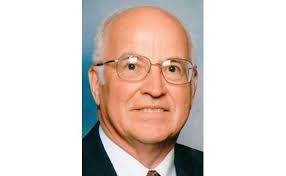 Richard Holmen Obituary (1935