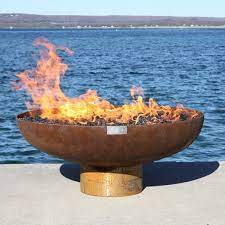 Unger back in the early 2000s when i stumbled upon his amazing sculptural firebowls — crafted from the round ends of recycled propane tanks. Pin On Home