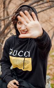 30 Best Female Poses For Portrait Photos Portrait Poses Girls photo pose #outdoor photoshoot #girls photo pose ideas #live photoshoot #all photos pose #female photo pose #female. best female poses for portrait photos