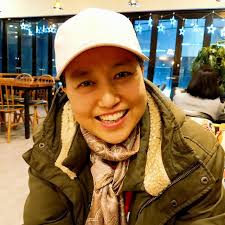 We decided post about Regina Lim, Who is founder of Kpop Store in USA,  Brian's wife, Mother of two sons, Daniel and David. . She was fighting  through 4th stage cancer about