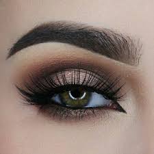 Epingle Par Olive Myers Sur Hairr And Makeup Maquillage Yeux 2017 Maquillage Yeux Maquillage
