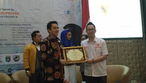 Find and follow posts tagged hendropriyono on tumblr. Diaz Hendropriyono Kumpulkan Organisasi Pemuda Ada Apa Merahputih