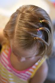 Just keep it swept to a side and add a beautiful accessory to compliment. 20 Gorgeous Hairstyles For Little Girls