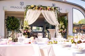 The mandap decoration will have to, of course, be in line with your overall decor theme. Wedding On A Boat Prague Boats