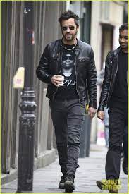 Justin Theroux Aziz Ansari Match In Leather Jackets In Paris Leather Jacket Jackets Justin Theroux