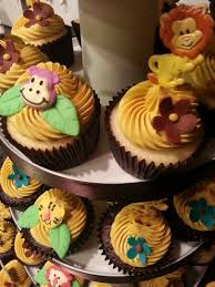 See more ideas about safari baby shower cake, safari baby shower, baby shower. Pin By Tiana Savala On Cakes Cupcakes Baby Shower Cupcakes Safari Baby Shower April Baby Shower