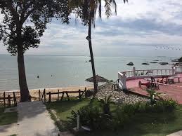 Tanjung bidara beach resort features an outdoor pool and a private beach, as well as rooms with mini bars. Fungus All Over Seems To Be Fungus Heaven Hole Cover Also Dirty Picture Of Tanjung Bidara Beach Resort Melaka Tripadvisor