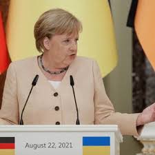 Stefan kornelius, foreign editor of germany's sueddeutsche zeitung, takes issue with this view. Ijttcy2usnxtsm
