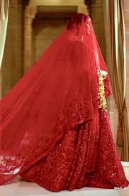 Unknown Facts About Priyanka Chopra S Classic Red Wedding Lehenga Sabyasachi Bridal Priyanka Chopra Wedding Sabyasachi Lehenga Bridal