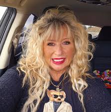 Julie Tolloti Papaleo added a new...