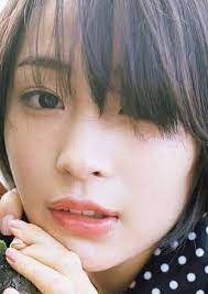 広瀬すず 顔アップ特集 綺麗な女優 アイドル モデル 芸能人の顔アップ画像研究所 顔面アップ同好会 顔好きによる顔好きのための好きサイト 広瀬 すず 顔 顔 ショートヘア 女の子