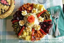Entre las recetas típicas se encuentran las elaboradas con cuscús, la bastela (también llamada pastilla), los platos de cordero y un plato tradicional elaborado con pollo. Recetas De Cocina Marroqui Proxima Salida Marrakech