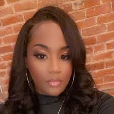 Keri Spencer's Instagram, Twitter & Facebook