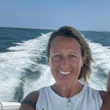 Amanda Redford Broadwell (@abroadwell) • Facebook