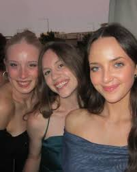 Evie Pierce (@eviepiercee) • Instagram photos and videos