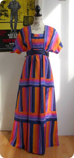 Wenn sie schon spät dran sind, können sie unsere gutscheine auch Vera Mont Vintage Kleid Maxi Long Dress Lang Boho 70er 70 S Abend Robe Empire Vintage Kleider Vintage Mode Lange Kleider