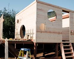 Le meuble en palette n'a pas passé de mode, en tout cas pas encore. 1001 Modeles De Cabane En Palette Ou Bois Fantastiques