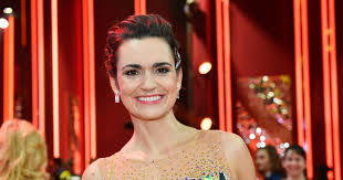 12.12.1978 (42 let) znojmo, československo. Preju Si Abychom Neresili Malickosti Rika Moderatorka Daniela Pisarovicova Radiozurnal