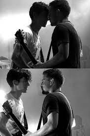 Jamie Cook And Alex Turner Arctic Monkeys Alex Turner The Last Shadow Puppets