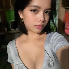 In an episode of #ItsShowtime, #ViceGanda shared her advice for those who  are planning to raise a family. KapamilyaQuotes 📷 Vice Ganda Like and  follow ABS-CBN for more updates.